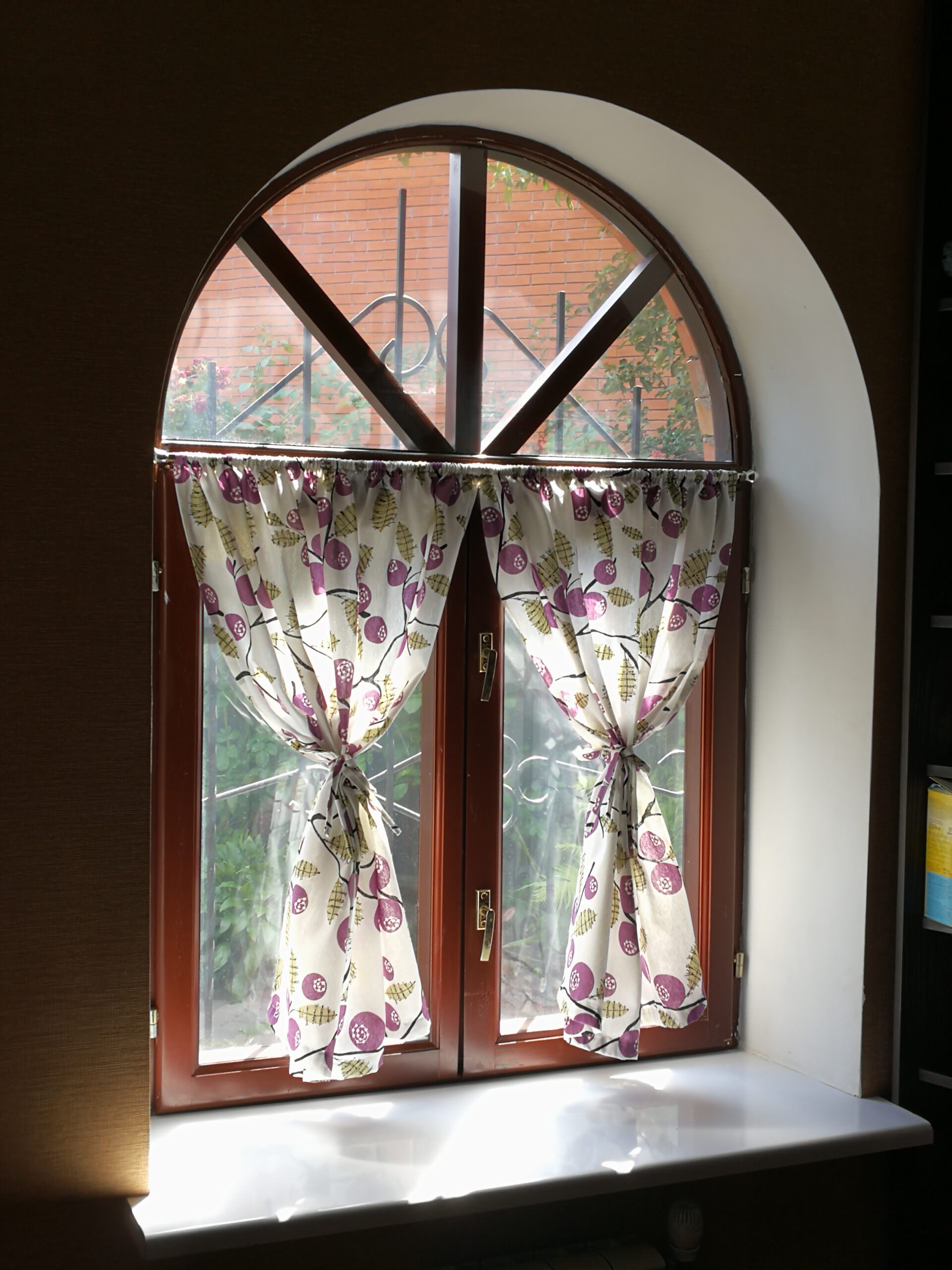 Аркові вікна