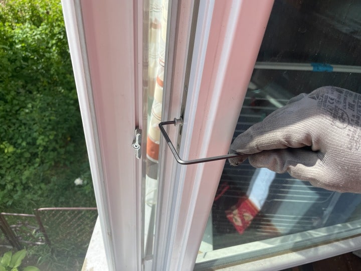 Как обслуживать пластиковые окна?