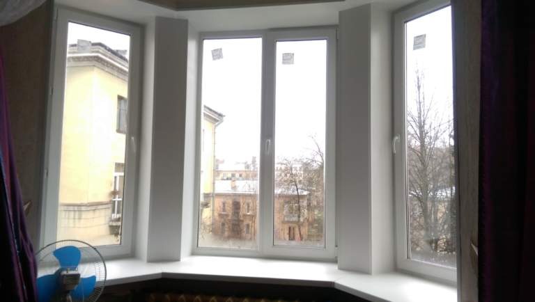  Еркерні вікна: особливості, види та переваги