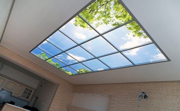 Вид из окна на небо 