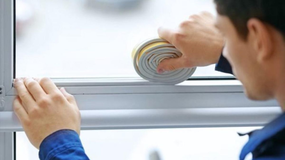 Как утеплить пластиковые окна дома